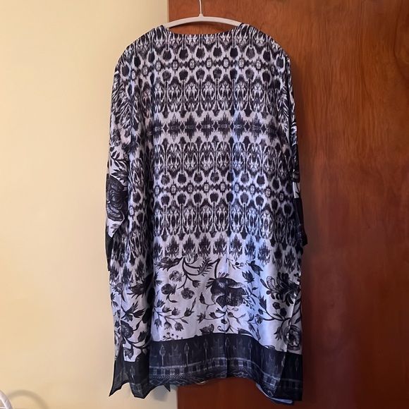 Susan Graver two piece set - Picture 3 of 10